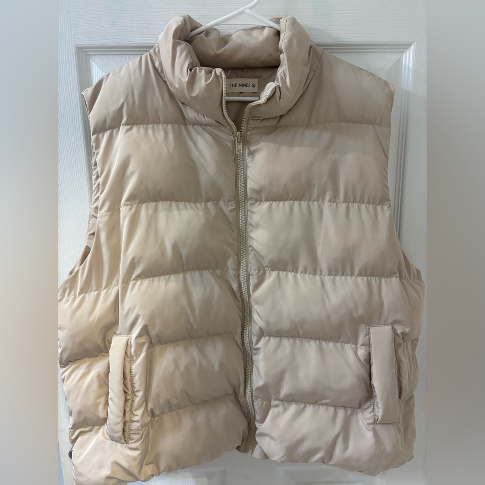 The Nines‎ Women's Tan Puffer Vest